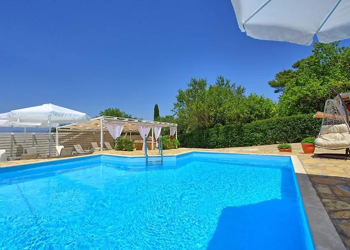 Giador By Posarellivillas Peritheia