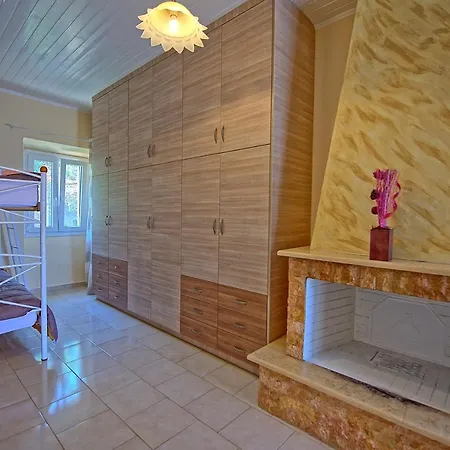 Giador By Posarellivillas *