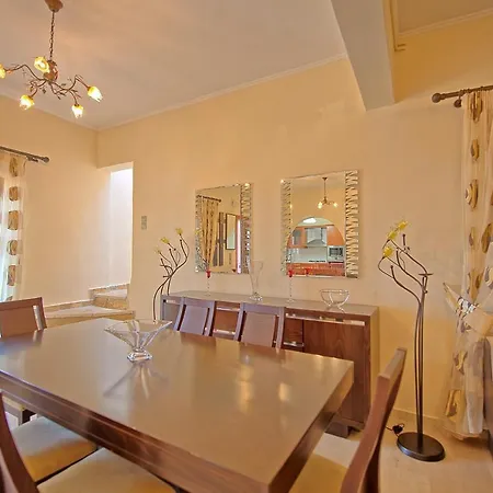 Giador By Posarellivillas Peritheia