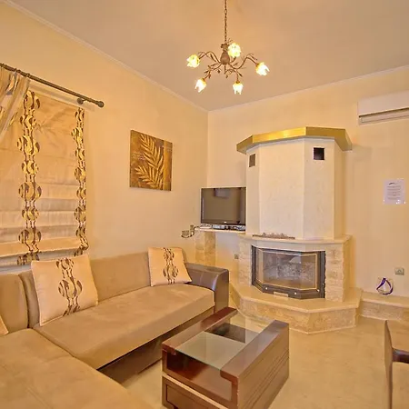 Giador By Posarellivillas *